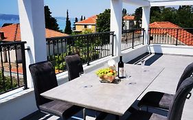 New Apartments 9 Minutes From Split Airport